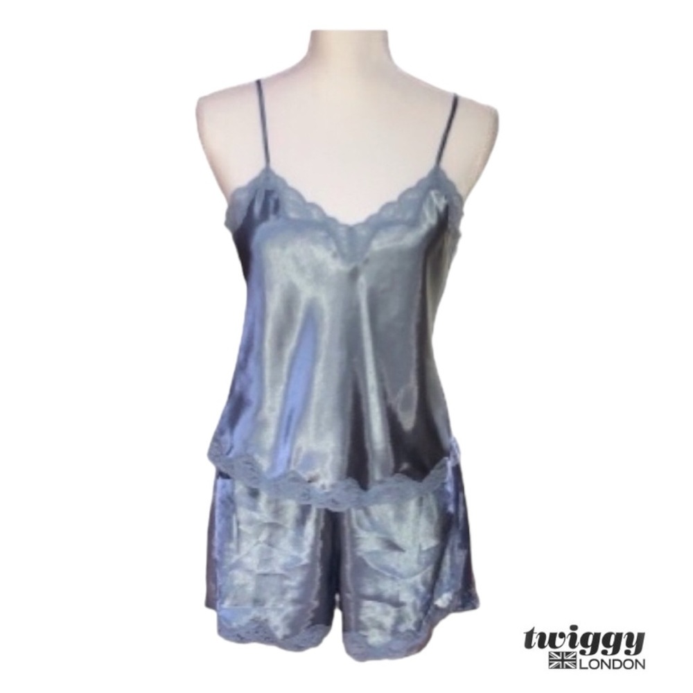 NWOT - Vintage Twiggy London Sleep Set